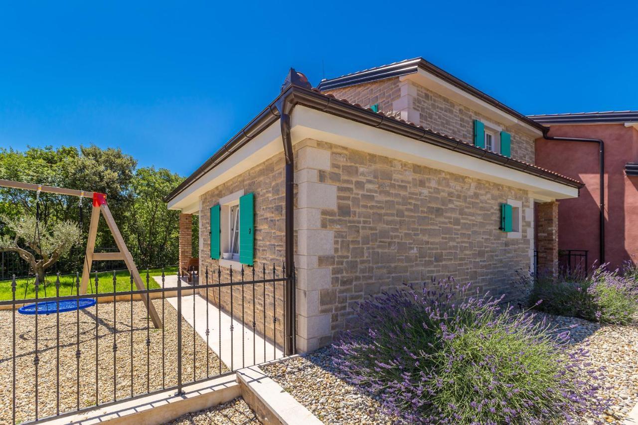 Holiday House Chiara Vrh  Exterior foto