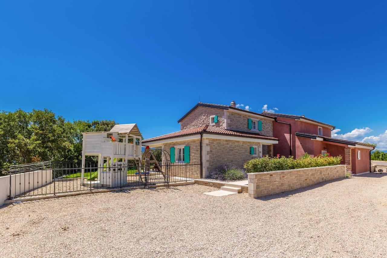 Holiday House Chiara Vrh  Exterior foto