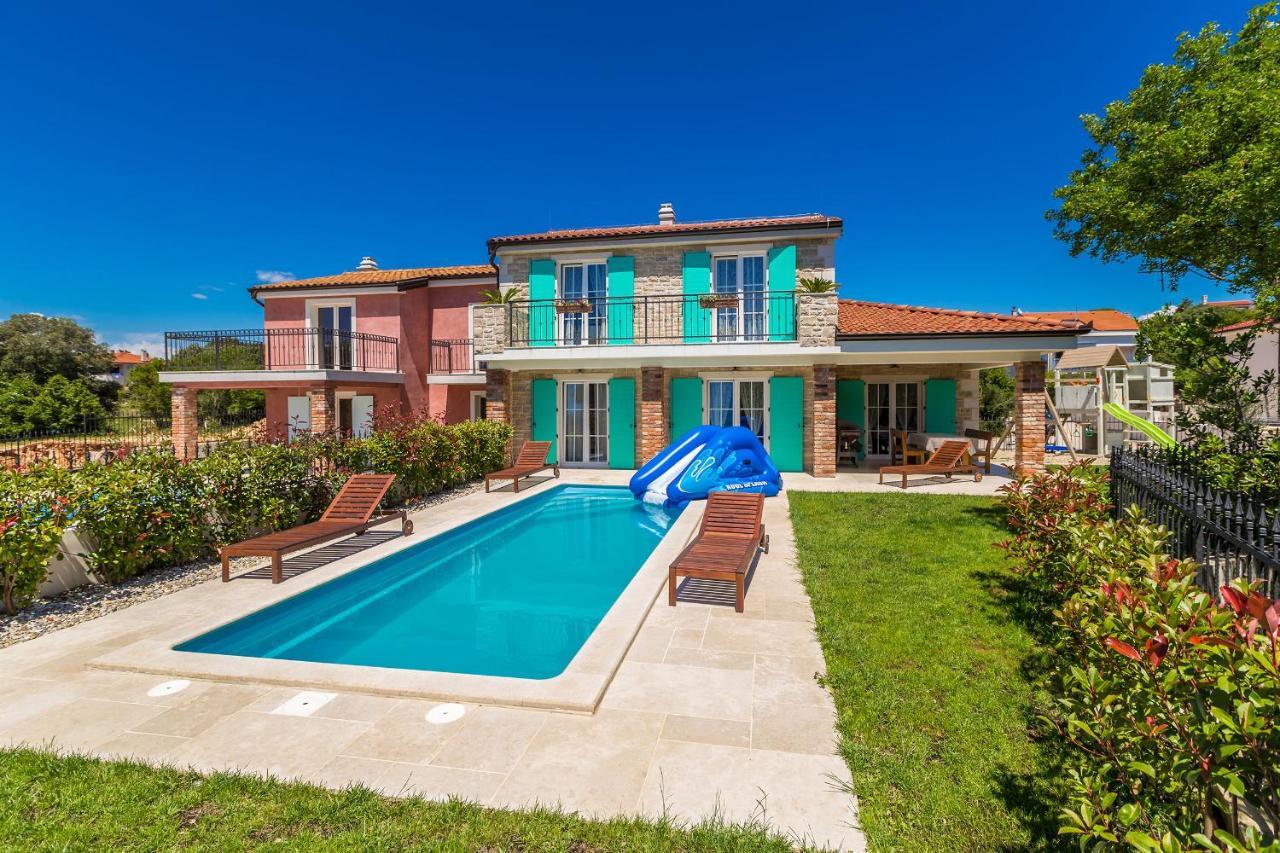 Holiday House Chiara Vrh  Exterior foto